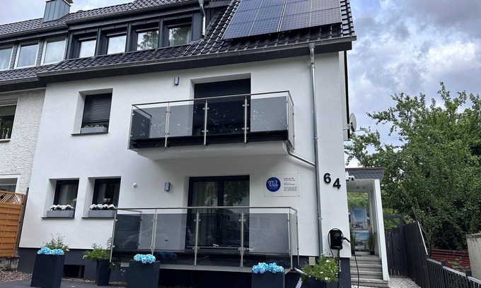 Bad Salzuflen Apartment | Fewo by HD im Obergeschoß - Ferienwohnung by HD