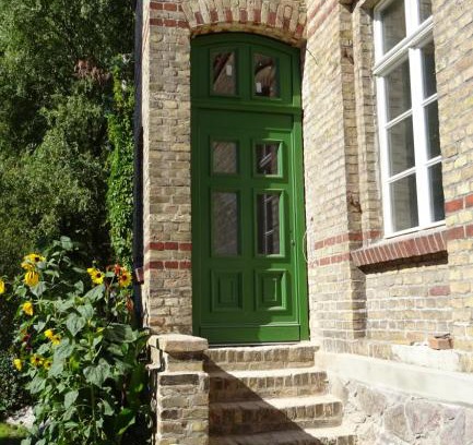 Kloster Lehnin Apartment | FeWo "Falter" im Kunstgut Krahne