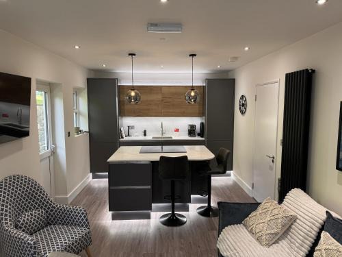 Douglas Apartment | Field Apartment
