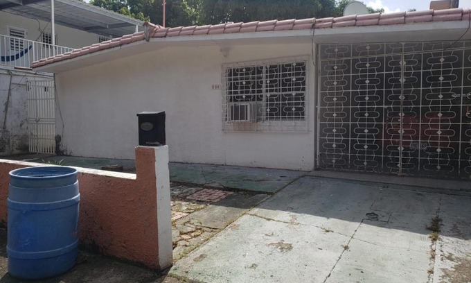 Sabana Llana Norte House | Figueroa Guest Rooms in Country Club
