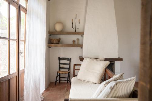 Zahara de la Sierra Villa | Finca Luca Oliva