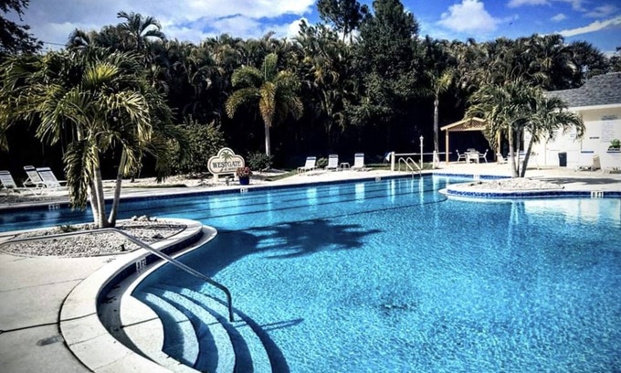 North Naples Condo | Finding Peace at the Zen Condo with Beautiful Lake Views and Amenities!