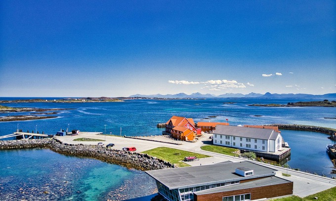 Finnoy Hotel | Finnøy Bryggehotell - By Classic Norway Hotels