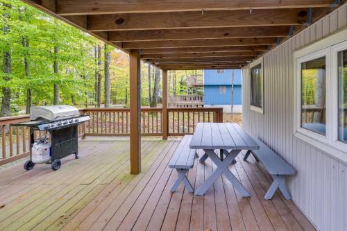 Pocono Lake House | Fire Pit Arrowhead Lake Vacation Rental!