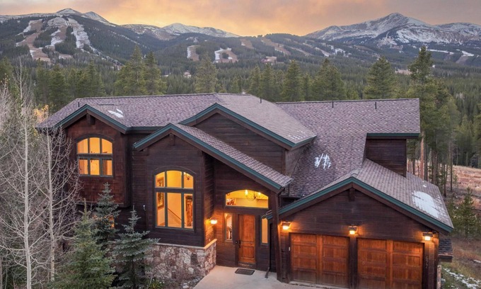 Warrior's Mark West House | Fireside Lodge: Spacious Home w/Hot Tub, Firepit, Shuffleboard, Ski Access