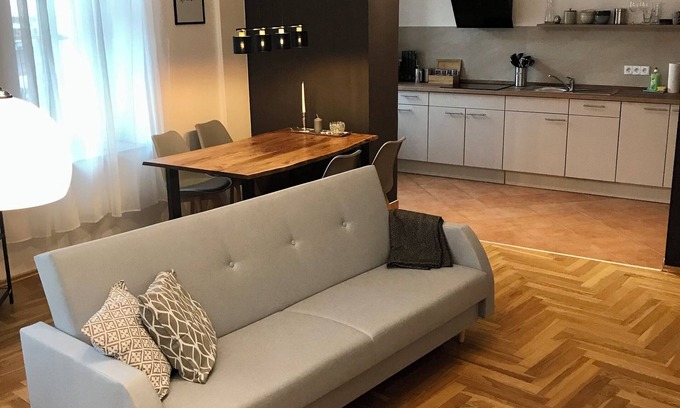 Gohlis-Mitte Apartment | First-class apartment in Leipzig-Gohlis