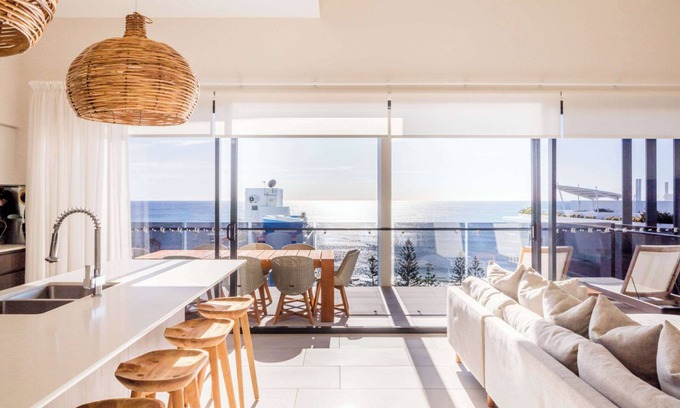 Mooloolaba Hotel | First Light Mooloolaba, an Ascend Collection Hotel