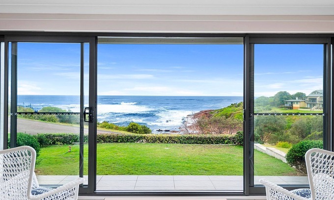 Fishermans Bay House | Fishie - 8a Pacific Street Fisherman Bay