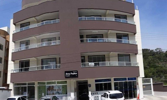 Ze Amandio Apartment | FIT IN PUMPS NEXT TO THE BEACH WITH COMFORT AND SAFETY !