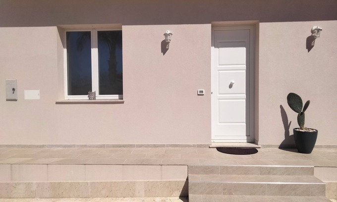 Marsala House | Five minutes from the sea, cozy low-energy house.