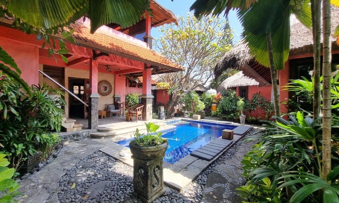 Sanur Hotel | Flash Back Bungalow