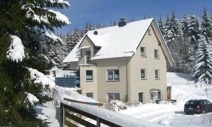 Buntenbock Apartment | Flat in Buntenbock with beautiful garden