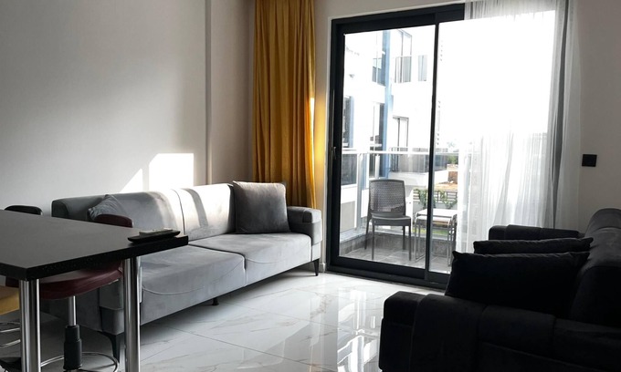 Alanya Apartment | Flat w Pool and Balcony 10 min to Beach in Alanya