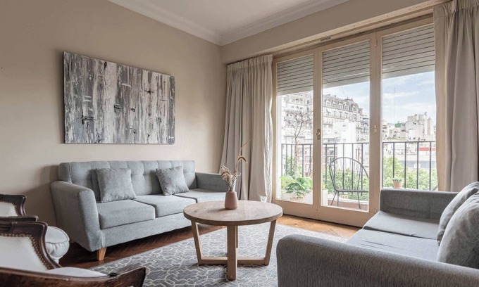 Recoleta Apartment | Fliphaus + Libertador 1100 - 3 Bd Recoleta Law School