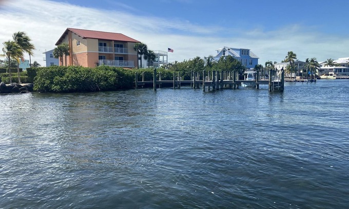 Anglers Park Resort | Florida Bay Club Key Largo, FL 2 bedrooms plus Murphy bed. 3 weeks available.
