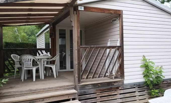 Saint Maime House | Flower Camping La Rivière * - Mobil-Home Lodgia Comfort 24m2 (2 bedrooms) + covered terrace 9m2 4 people