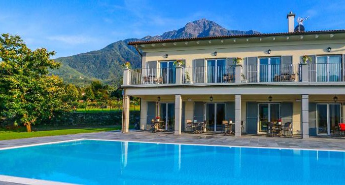 Colico House | Foresteria Villa Margherita