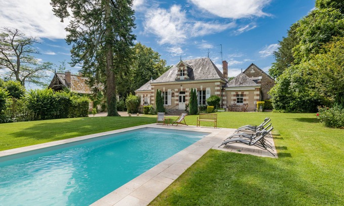 Chaumont-sur-Loire Cottage | Former hunting lodge of the castle of CHAUMONT SUR LOIRE.