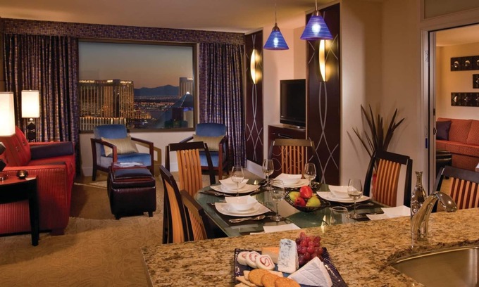 Las Vegas Villa | Formula 1 Las Vegas Grand Prix Staying at Marriott Grand Chateau on Harmon Ave