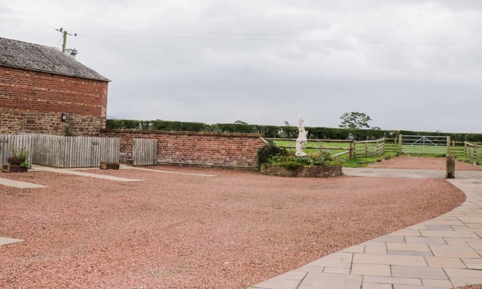 Wing Cabin | FORTRESS, pet friendly, with a garden in Brampton, Cumbria