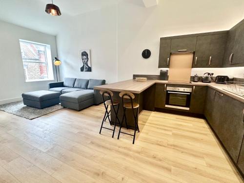 York Apartment | Fountains Court