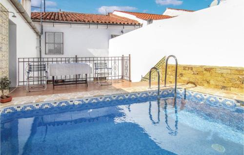 Villaviciosa de Cordoba House | Four-Bedroom Holiday Home In Villaviciosa De Cordob