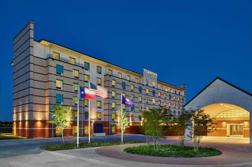 Coppell Hotel | Four Points by Sheraton Dallas Fort Worth Airport North