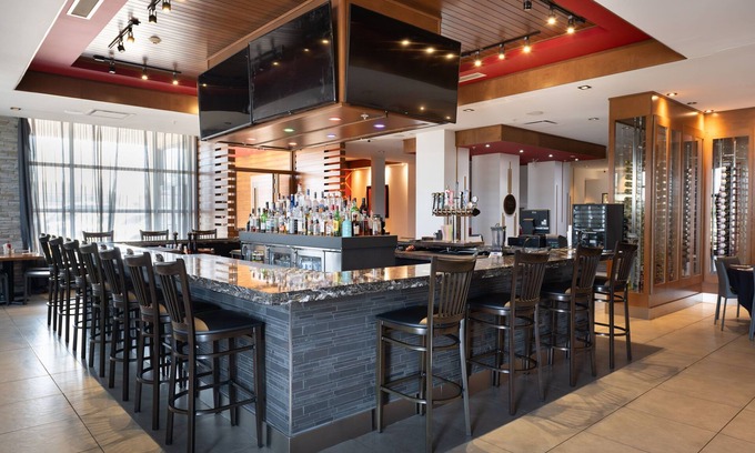 Nisku Hotel | Four Points by Sheraton Edmonton International Airport