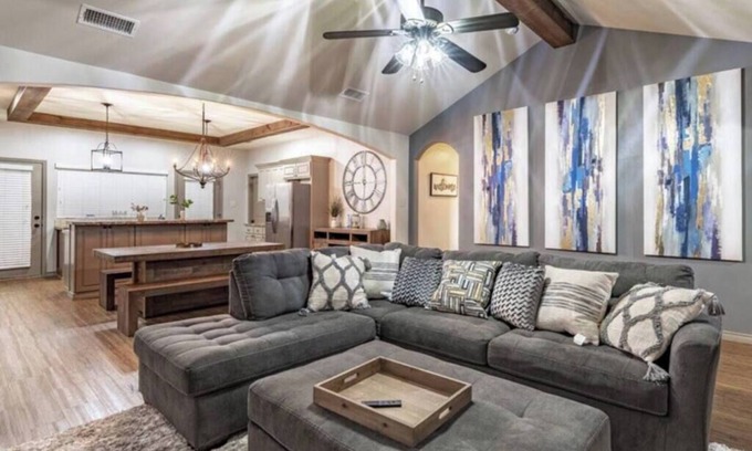 Lubbock House | Fox Ridge Oasis - 3BR 1BA - South Lubbock