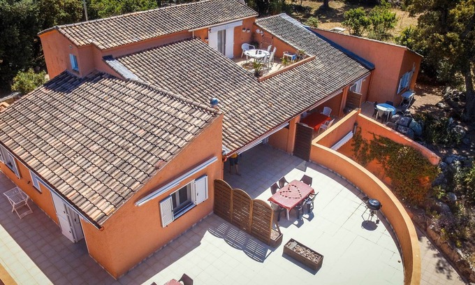 Pinarellu Apartment | Logement une Chambre et une Mezzanine 5/6pers Piscine Chauffée
