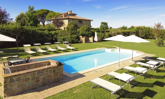 Cortona Apartment | Fratta Ginestre, Cortona, Italy