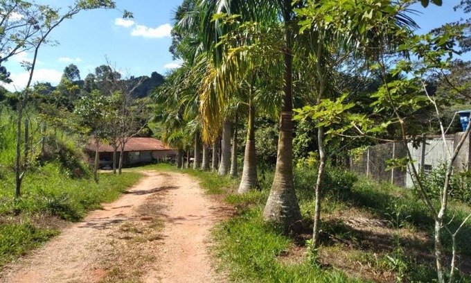 Monte Santo de Minas House | Frei Damião Farm