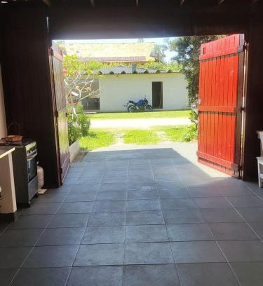 Armacao House | Frente a Praia