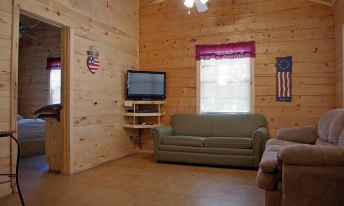 Leakey Cabin | Frio Pecan Farm Log Cabins 1-17