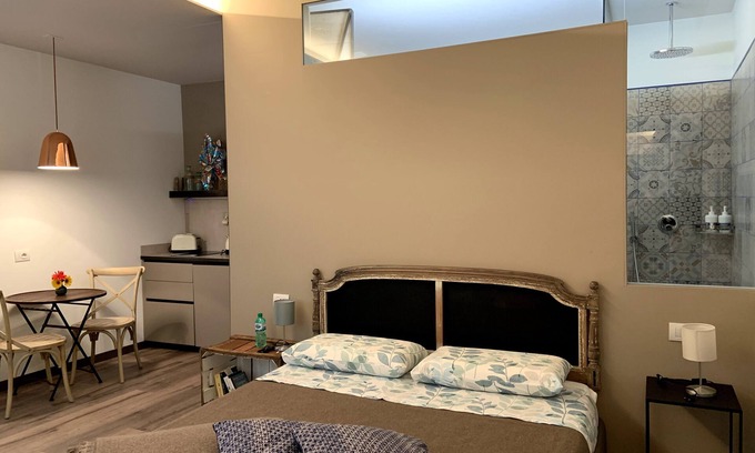 Cremona Apartment | From Mr. Paul - Sapphire - CNI 00036