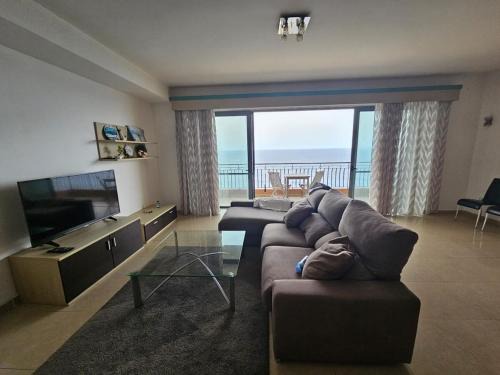 Tower Road Apartment | Front Sea View 3 bdr Huge Apartment Sliema parking - S-5