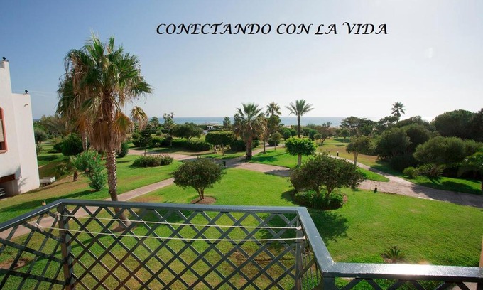 Atlanterra Apartment | Frontal en primera línea de playa 130 mtrs cuadrados