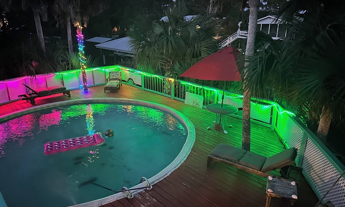 Alligator Point House | Fun Beach House With Pool