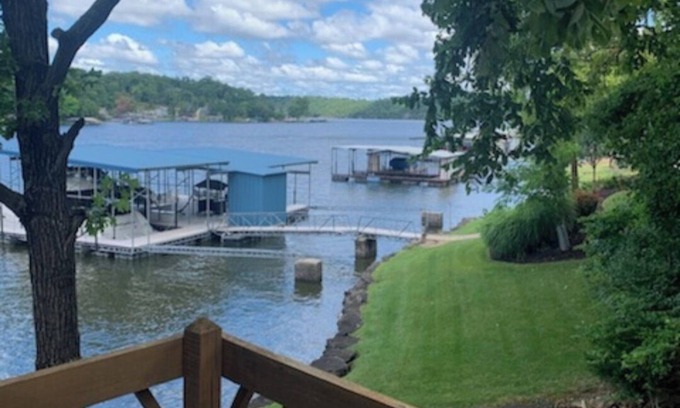 Linn Creek House | Fun times in Osage Beach - 3 bedroom house in Racetrack Cove