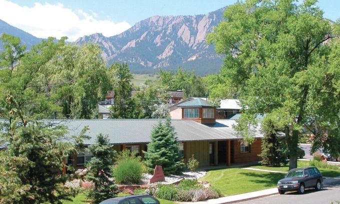 Baseline Sub Apartment | Furnished All Inclusive 1 Bedroom Condo Two Blocks East of CU