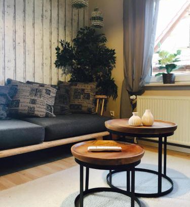 Heuchelheim-Klingen Apartment | Gästehaus Sellemols Ferienwohnung Küfer