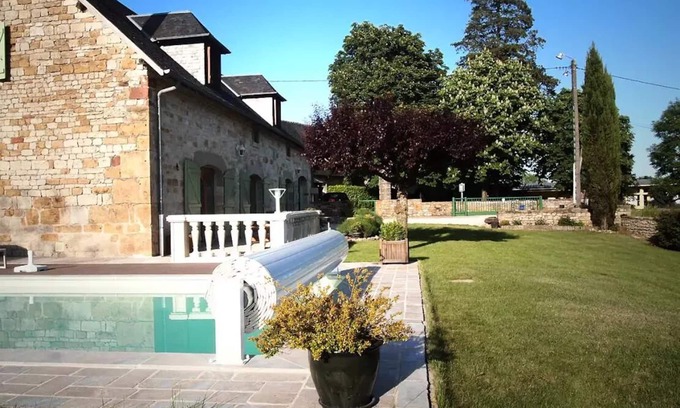 Saillac Villa | Gîte de France La deymie 3 ears - Gîte de France 6 people