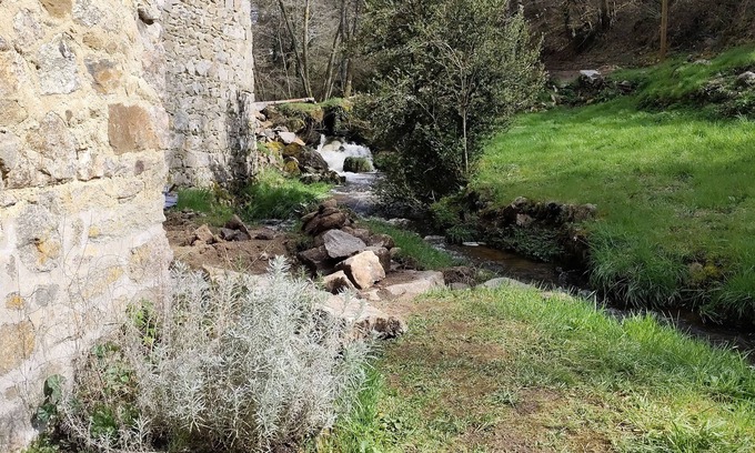 Thauron House | Gîte du Moulin de Lavaugarde - Tout Compris à Proximité de Bourganeuf - 6 Pers