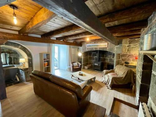 Saint-Projet-de-Salers House | Gîte du Pays-de-Salers, Cantal, classé 1*