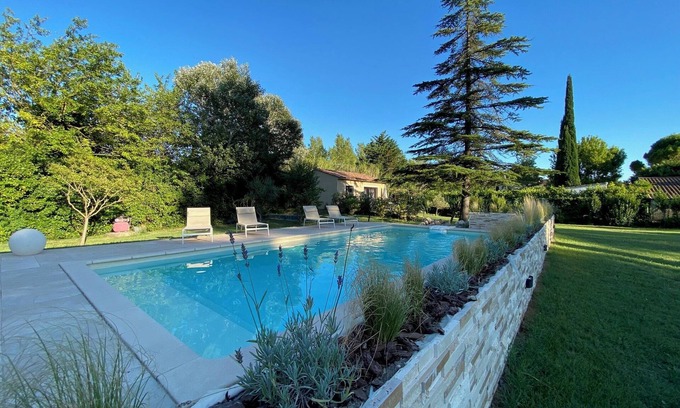 Loriol-du-Comtat House | Gîte en Provence Proche Mont Ventoux et à 2 pas des Commerces