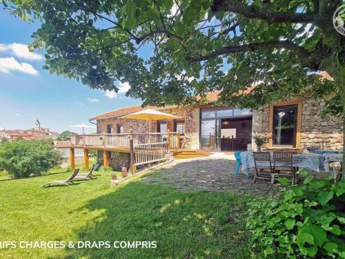 Virigneux House | Gîte spacieux 5 chambres avec jardin, animaux acceptés - FR-1-496-326