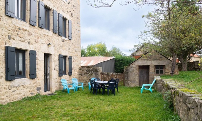 Chaulhac House | Gîtes de France 6/7 people 3 bedrooms