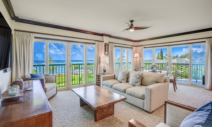 Wailua Condo | G401 - Top Floor Ocean View Corner Suite - Extra Large Floor Plan in Kapaa w AC!