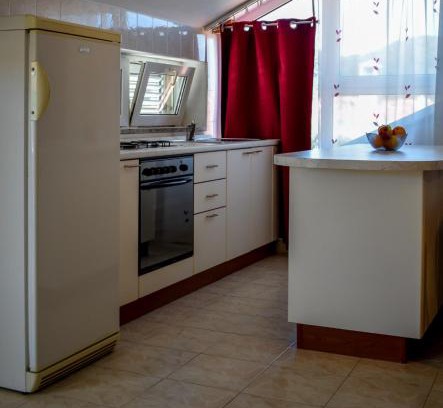 Iz Apartment | Galeb 3