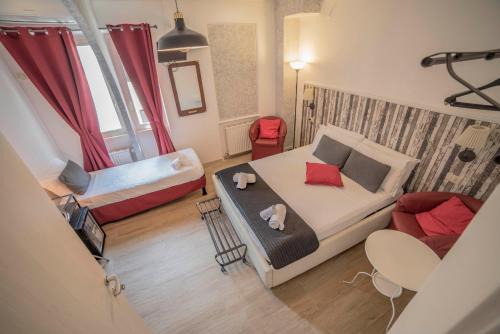 Frascati Bed & Breakfast | Galleria Frascati Rooms and Apartment